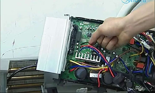 尚义美的空调电话是多少